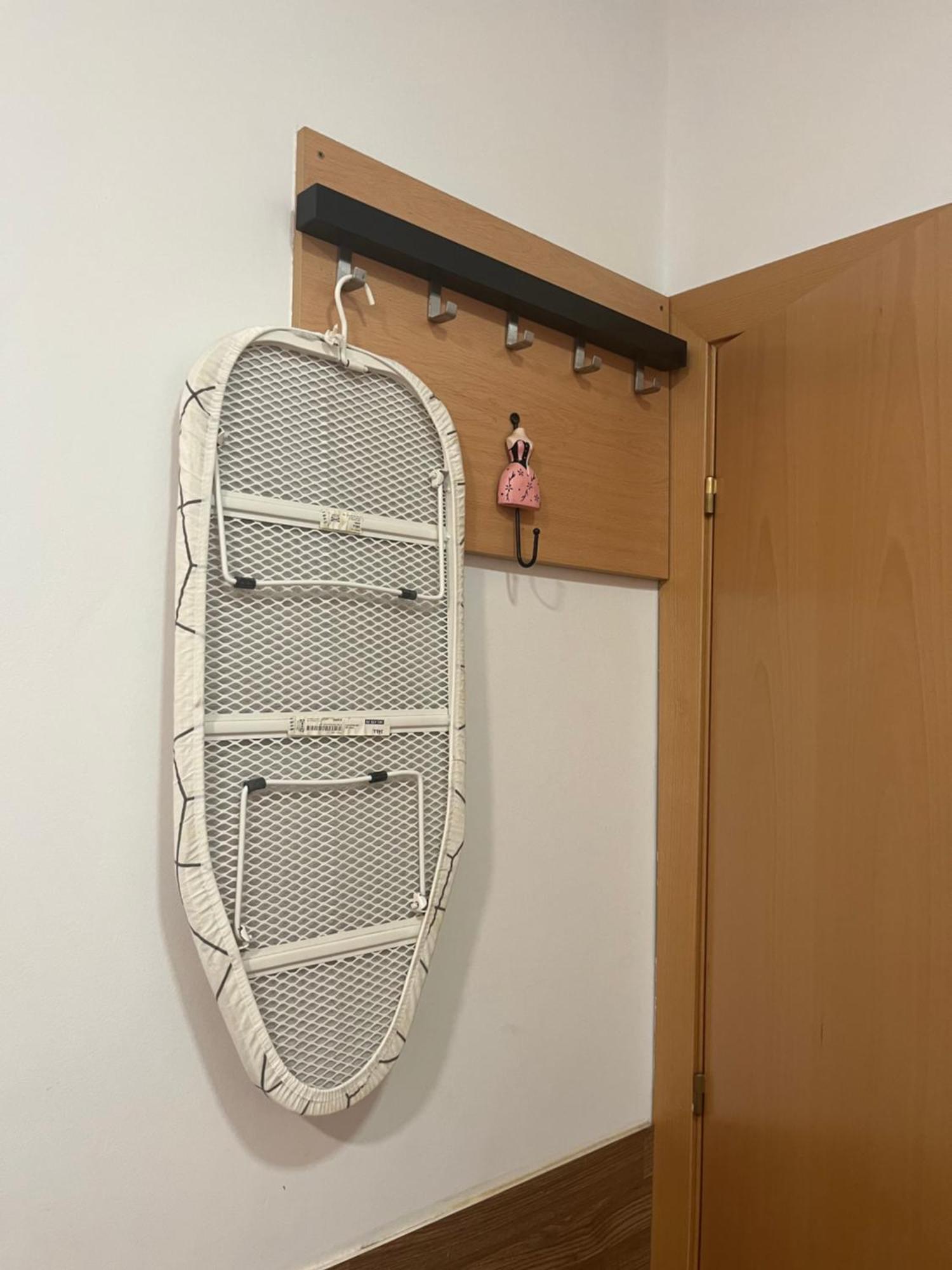 Cozy Room Next To El Prat Airport إل برات ذي يوبريغات المظهر الخارجي الصورة